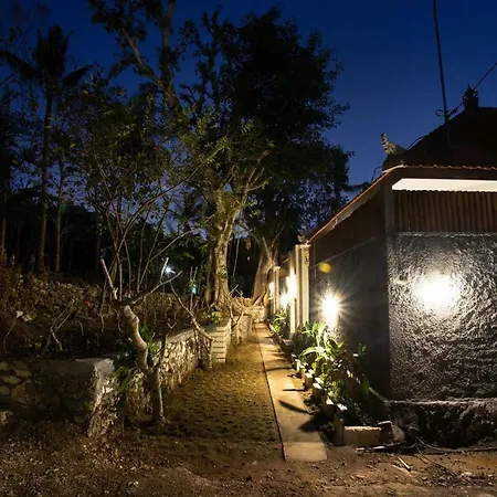 Ambengan Private Villas Toyapakeh Exterior photo