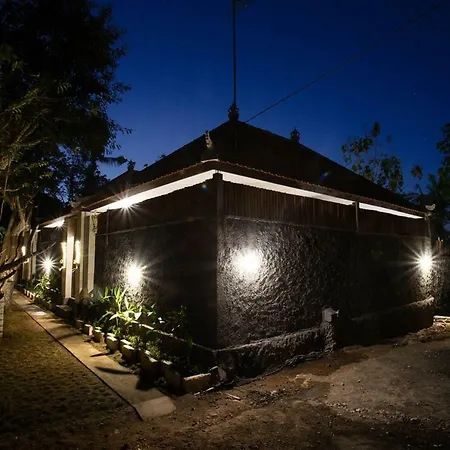 Ambengan Private Villas Toyapakeh Exterior photo